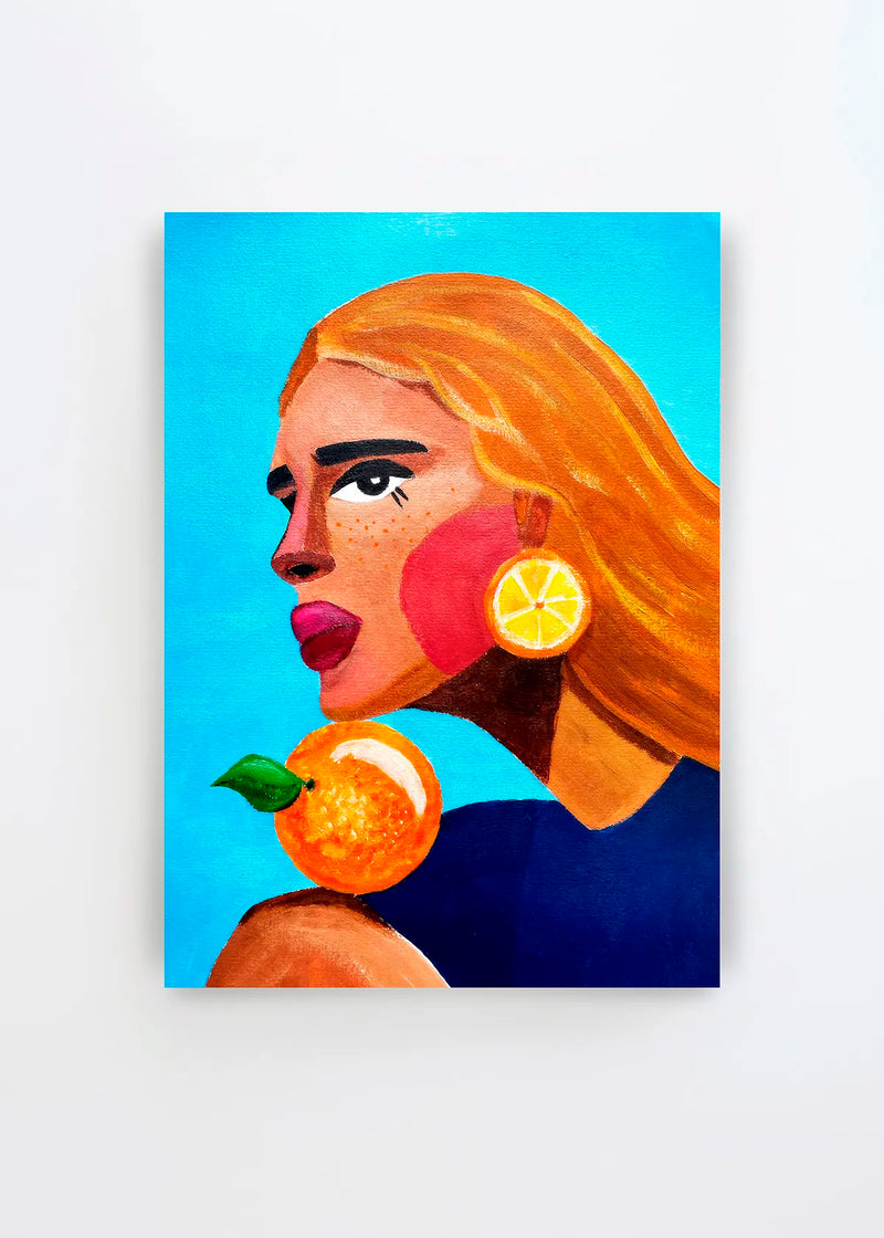 Woman With Orange plakat af Raissa Oltmanns med et farverigt kvindeportræt, orange hår, citrusdetaljer og turkisblå baggrund.